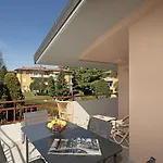 Borgo Del Grillo P2-9 By Wonderful Italy * Sirmione